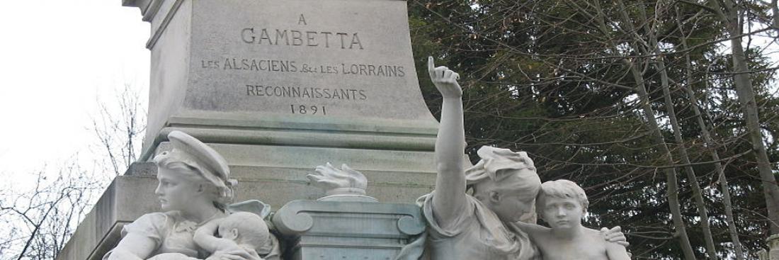 Monument consacré à Gambetta (Sèvre 92) détail.