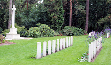 Source : Traces of War/Luc van Waeyenberge