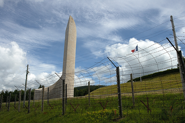 Mémorial de la Déportation, site de l’ancien camp de concentration de Natzweiler-Struthof, août 2009. © T. Ruffer/Ullstein Bild/Roger-Viollet