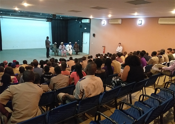 Rencontre étudiant anciens combattants