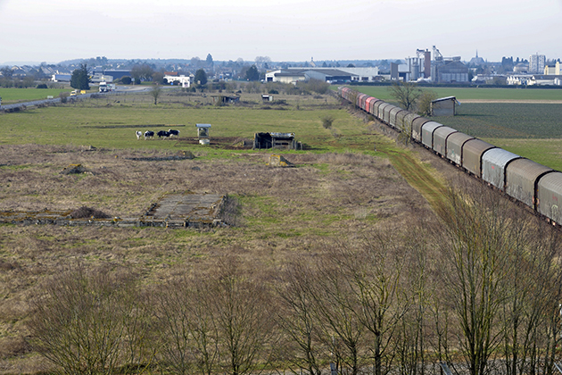 Vue d’ensemble des restes de l’ancien camp de Montreuil-Bellay. © B. Renoux/DRAC Pays de la Loire.