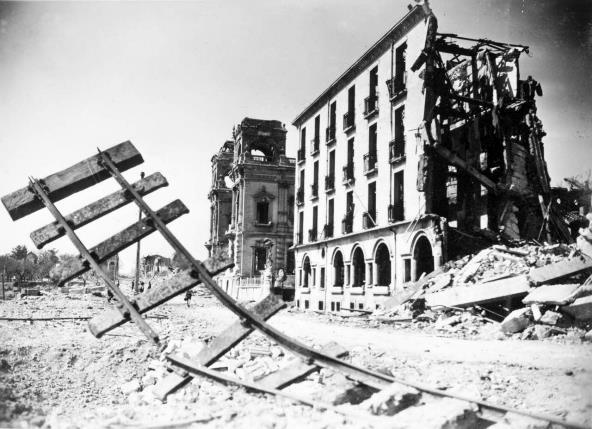 La ville de Royan en 1945.