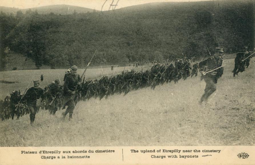 Plateau d'Etrepilly aux abords du cimetière. Charge à la baïonnette.