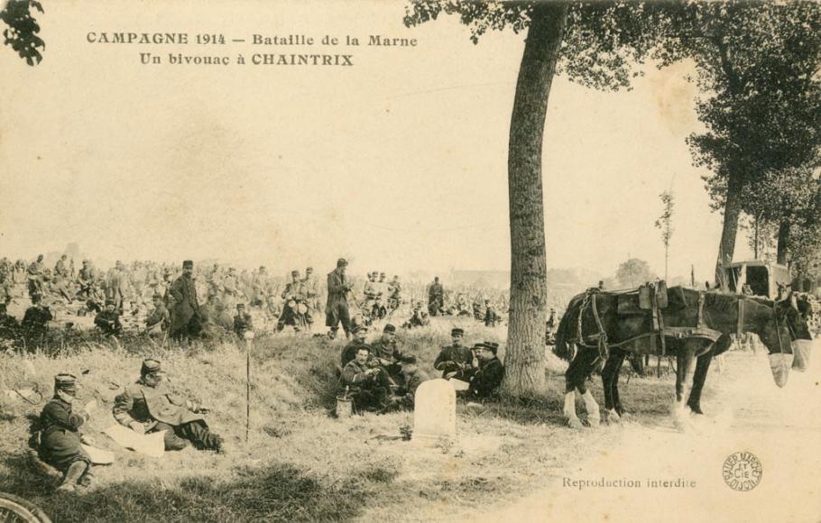 Campagne 1914. Bataille de la Marne. Un bivouac à CHAINTRIX