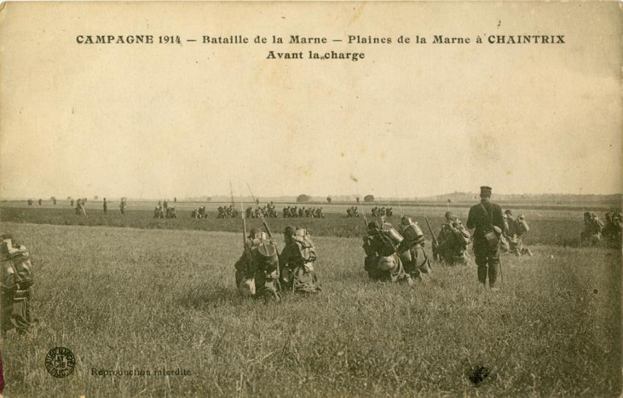 Campagne 1914. Bataille de la Marne. Plaines de la Marne à CHAINTRIX. Avant la charge.