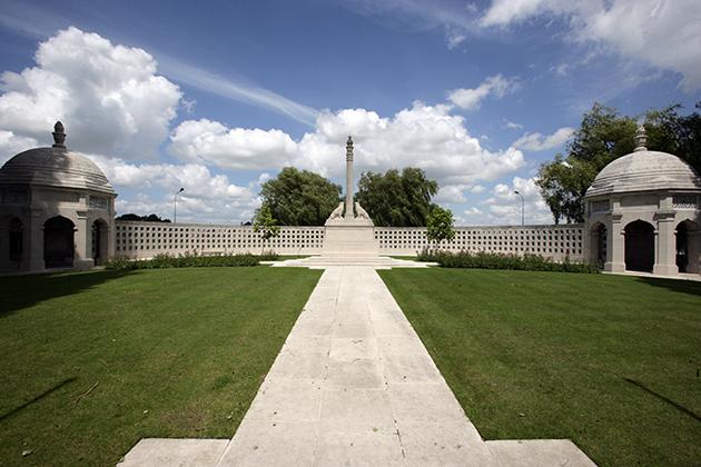 Mémorial indien de Neuve-Chapelle (Richebourg) - © Michel Guilbert Mémorial indien de Neuve-Chapelle (Richebourg) -