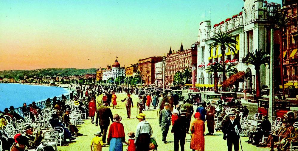 La Promenade des Anglais, Nice, 1920. La Promenade des Anglais, Nice, 1920.