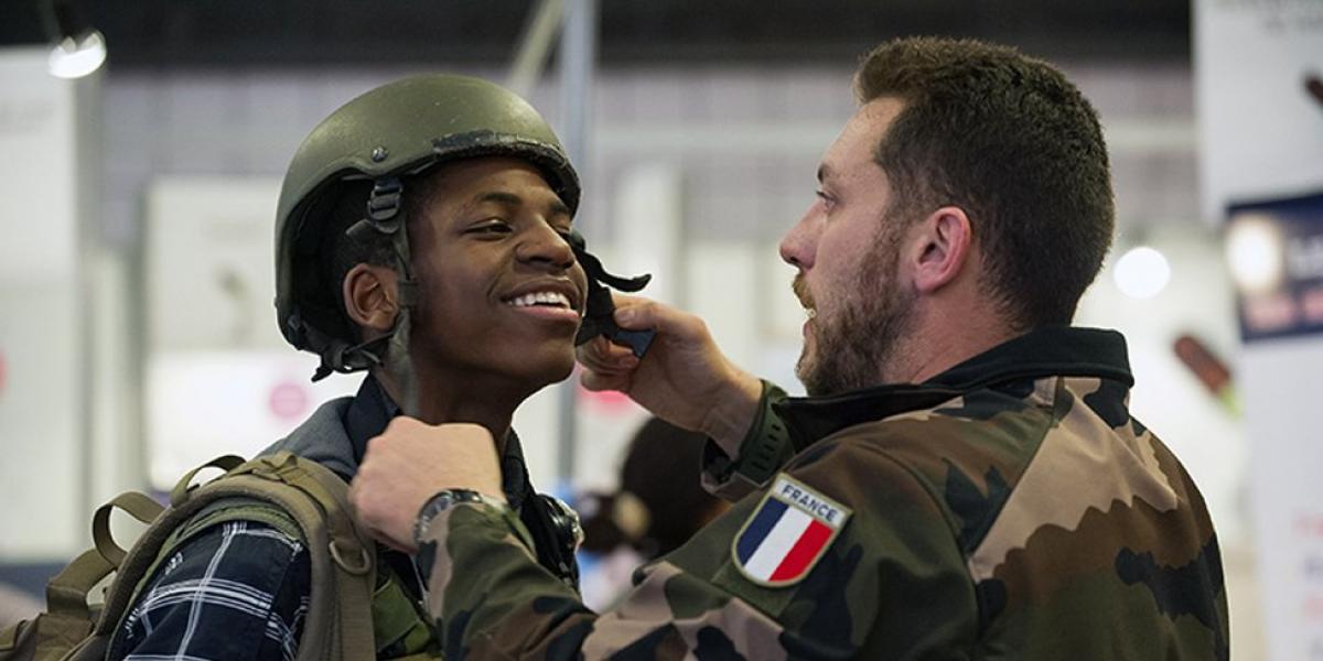 Enseigner, commémorer les opérations extérieures (OPEX)