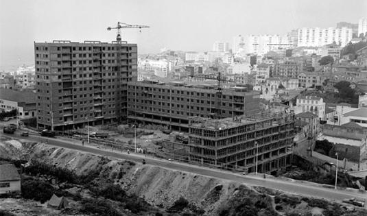 L'habitat en Algérie dans le cadre du plan de Constantine