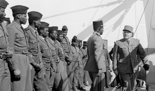 Départ des dernières troupes d’outre-mer stationnées en Algérie