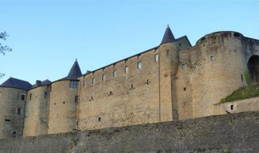 A castle in the Ardennes 