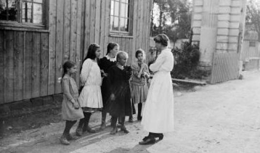 Une oeuvre de bienfaisance dans l'Aisne en septembre 1917