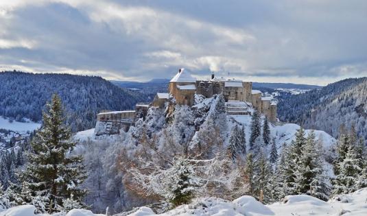 Le Château de Joux et la retraite de l’armée de l’Est pendant la guerre de 1870 : un événement majeur du droit international