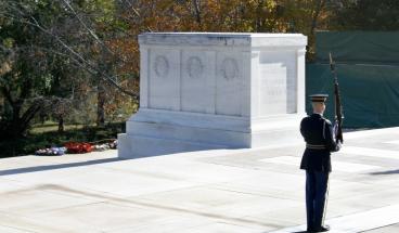 Tombs of the Unknown Soldier overseas 