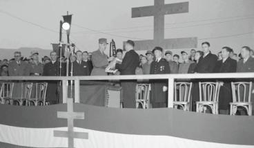 5 novembre 1944 - La croix de la libération est remise à la ville de Grenoble