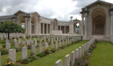 Militärfriedhof Faubourg d'Amiens - Arras