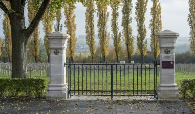 Der Staatliche Soldatenfriedhof von Bévaux