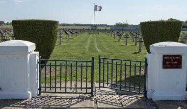 Beuvraignes French national war cemetery