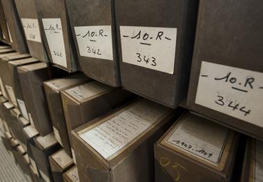 Background and introduction to the archives 