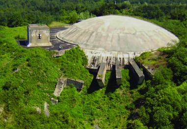 La Coupole, au carrefour de l'histoire, de la mémoire et des sciences