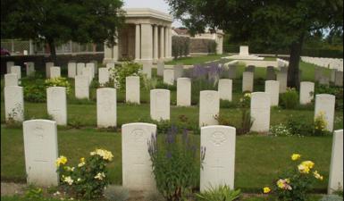 Vermelles - British Cemetery 
