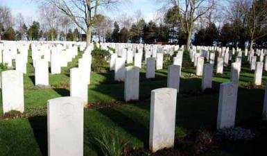 Der kanadische Militärfriedhof von Bény-sur-Mer Reviers 