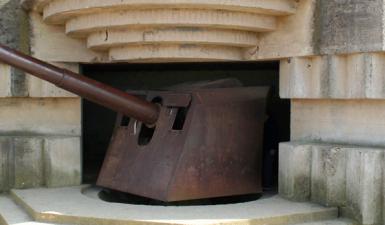 Longues-sur-Mer Battery 