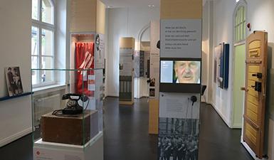 Place de la mémoire et musée de Dusseldorf