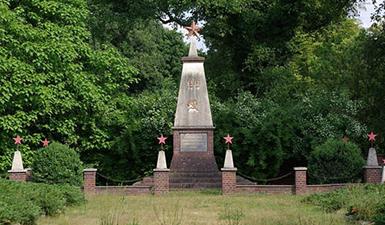 Cimetière militaire soviétique de Beeskow