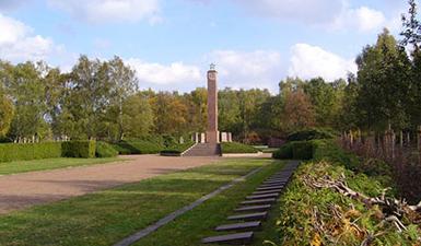 Mausolée soviétique de Berlin-Marzahn