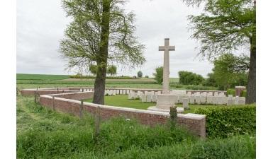 Cimetière militaire du Commonwealth Mud Corner