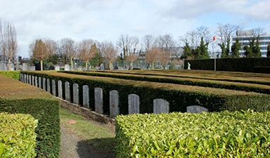 Sépultures militaires du Commonwealth au cimetière d'Ailleurs