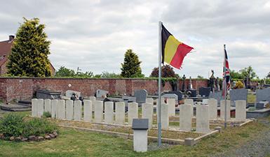 Carré militaire du Commonwealth du cimetière d'Angreau