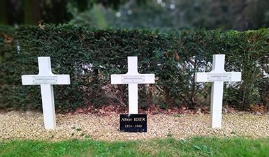 Carré militaire français au cimetière Schoonselhof