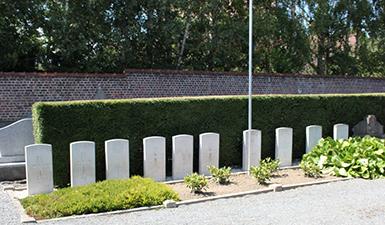 Sépultures militaires du Commonwealth du cimetière d'Estaimbourg