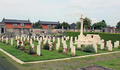 Carré militaire du Commonwealth du cimetière communal de Leuze