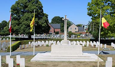 Sépultures militaires du Commonwealth cimetière municipal de Mons