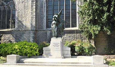 Mémorial à Gabrielle Petit de Tournai
