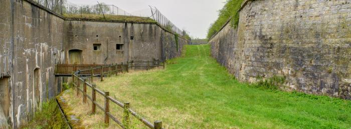 Fortifications : Le fort de la Pointe de Diamant