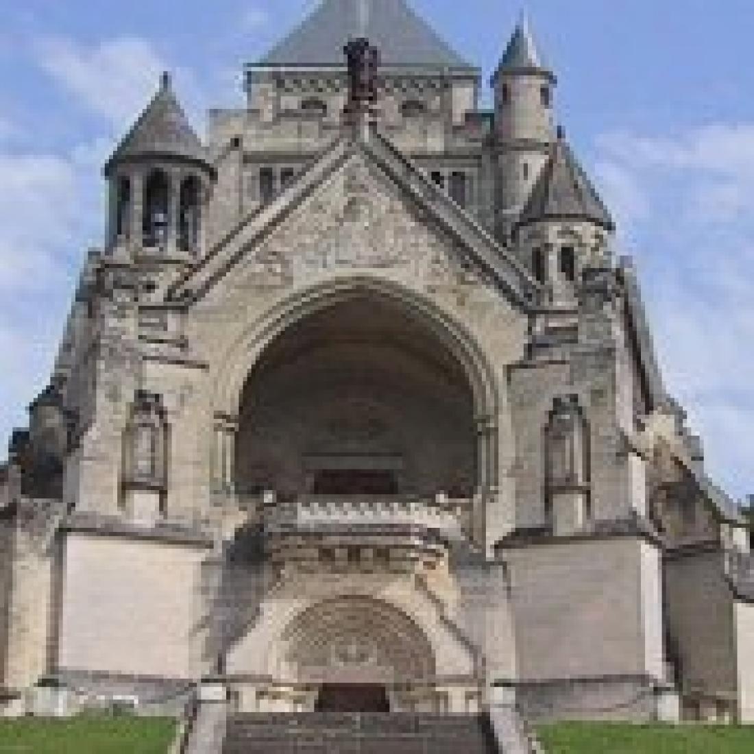 Le mémorial des batailles de la Marne. Dormans. Le mémorial des batailles de la Marne. Dormans.