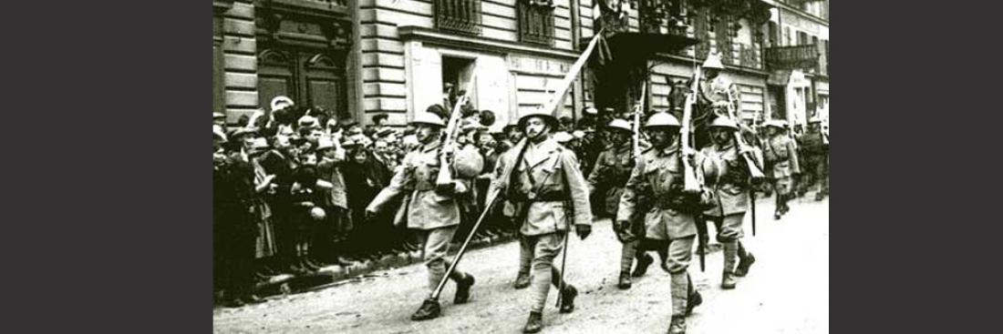 Revue des troupes portugaises à Paris, le 14 juillet 1917 Revue des troupes portugaises à Paris, le 14 juillet 1917