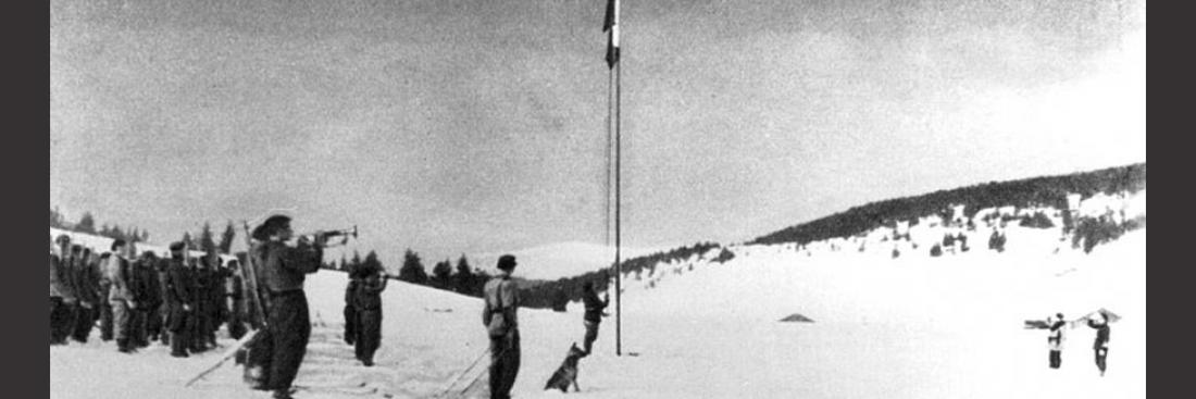 Prise d'armes sur le plateau des Glières.