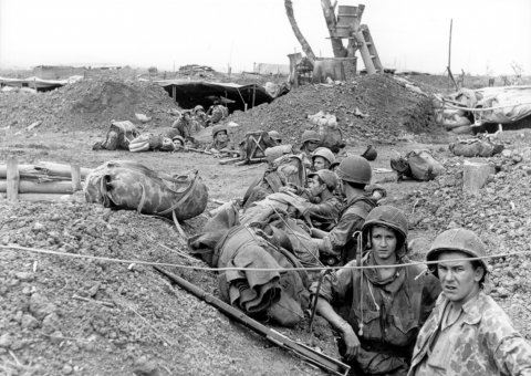 Les États-Unis et la bataille de Diên Biên Phû . P-5